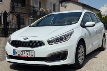 1WŁ Salon PL FV23% Klimatyzacja Czujniki parkowania LED