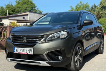 Salon PL FV23% 7osob Kamera Czujniki CarPlay AndroidAuto