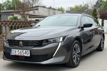 Salon PL FV23% Allure Kamera ACC Martwe pole CarPlay AndroidAuto